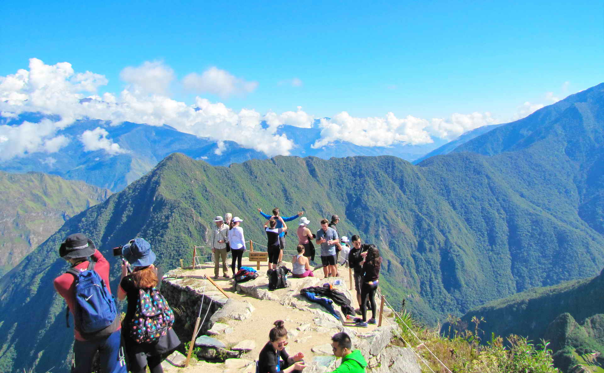 Вершина горы Мачу Пикчу - Агуас Калиентес - Куско - Перу